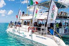 Excursión Playa el Cielo Cozumel en Catamarán